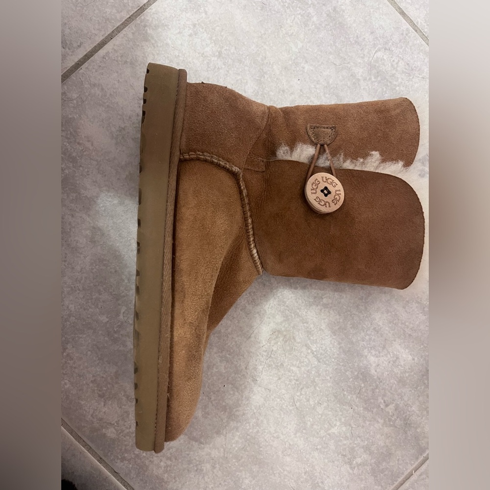 UGG Beige Sheepskin Boots - Picture 2 of 8